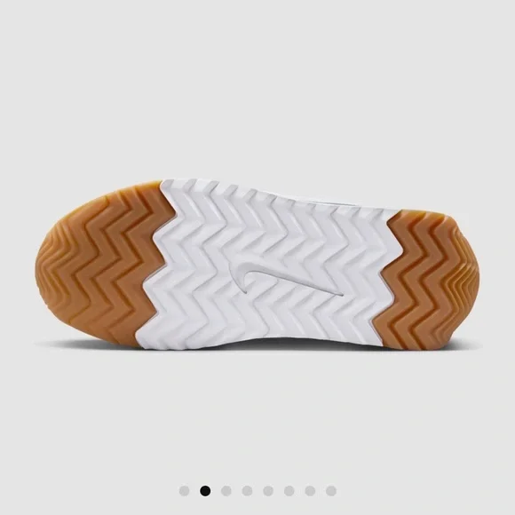 Nike Pacific Sneakers - Picture 8 of 15